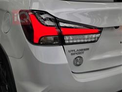 ميتسوبيشي أوتلاندر سبورت